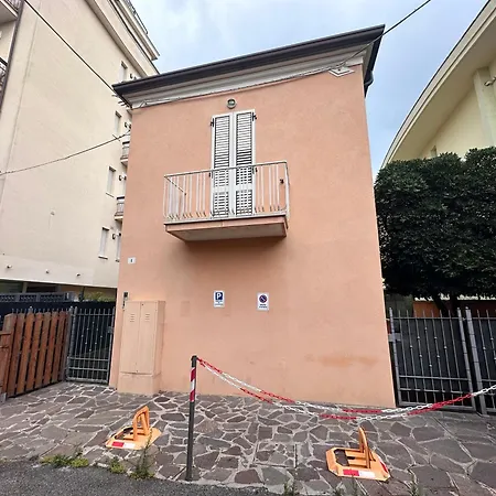 App 200m Dal Mare - Il Lupo Affitta Διαμέρισμα